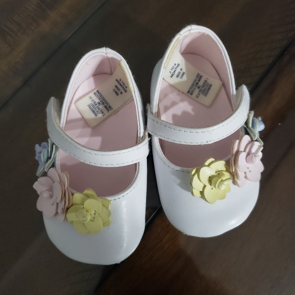 Janie and jack flower shoea s 3 to 6 months